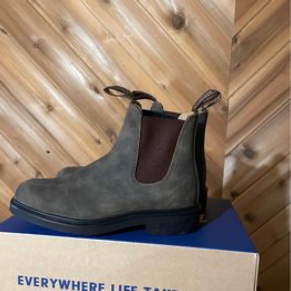 Blundstone Size 4 - Dress 1306 - Picture 2 of 4